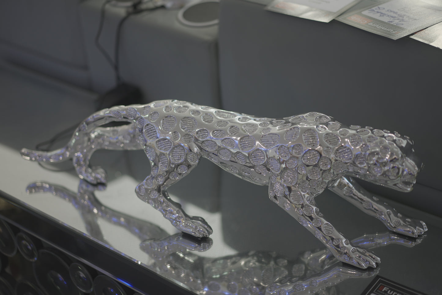 Golden / Sliver Leopard Decor Statue