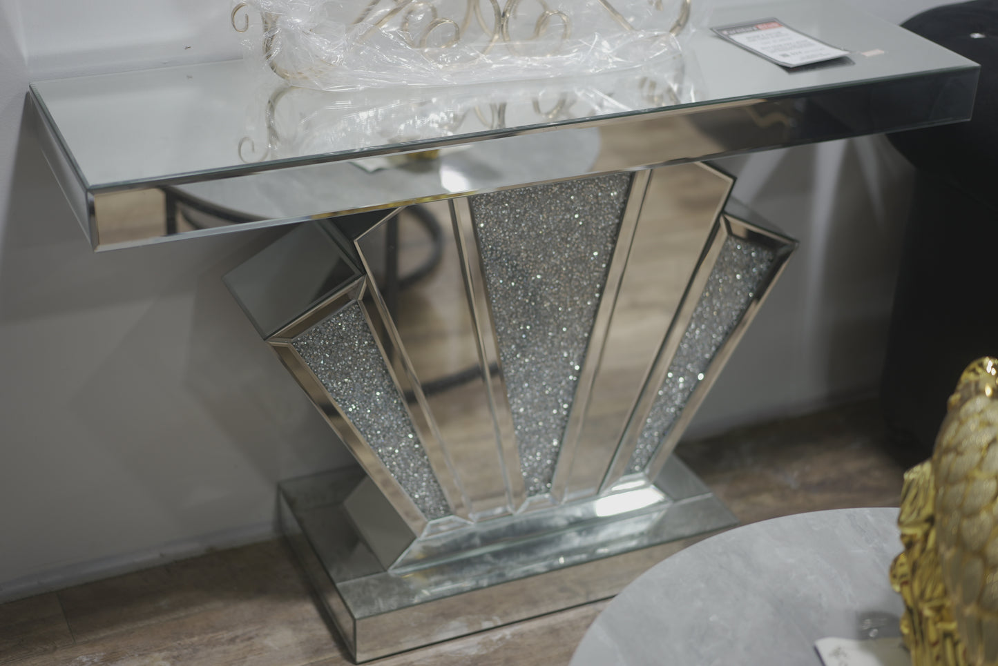 Diamond Torch Shape Hallway Table