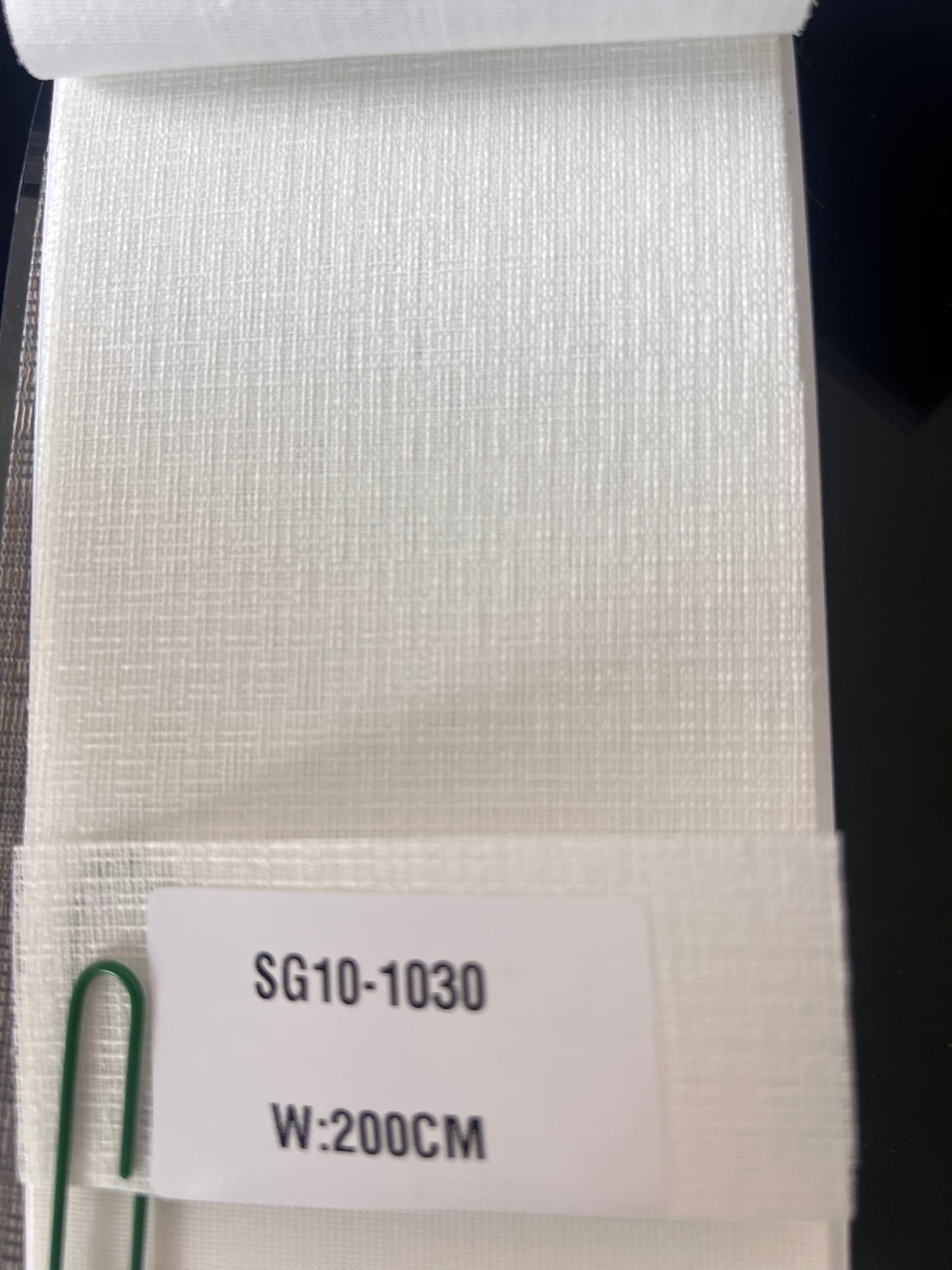 Standard Roller Blinds (Free Track Free Installation)